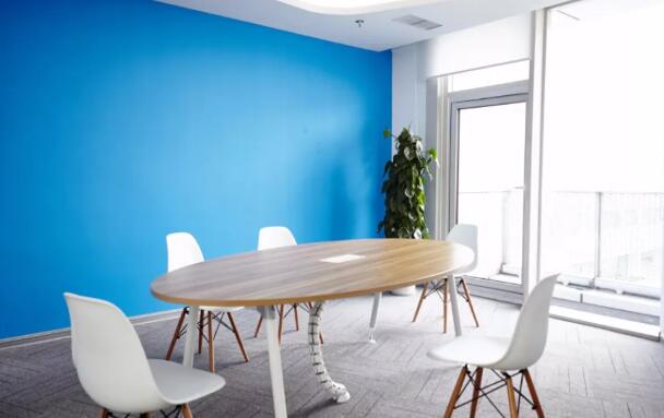 青島市北區企業管理公司簡歐風格辦公室裝修效果圖